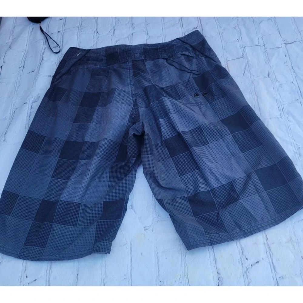 Quiksilver Board Shorts Mens Blue‎ Black Plaid Swim Trunks Surfing Size 38